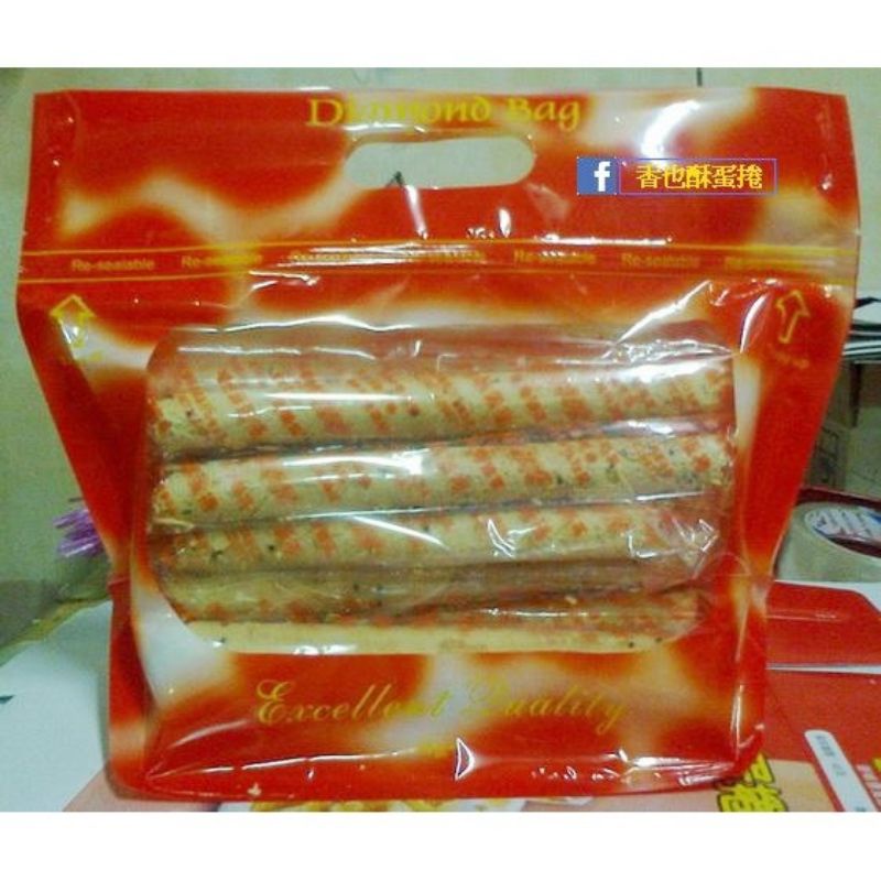 佳里香也酥蛋捲，１５支３００g，自產自銷，傳承傳統純手工製，操作重重訂製模子，自然壓扁，再經手捲而成，價格經濟實惠～